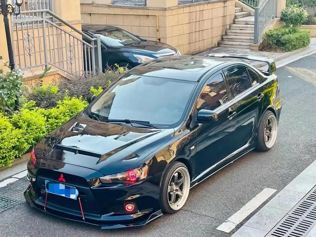 95【三菱mitsubishi翼神】黑武士 2013年 - 抖音