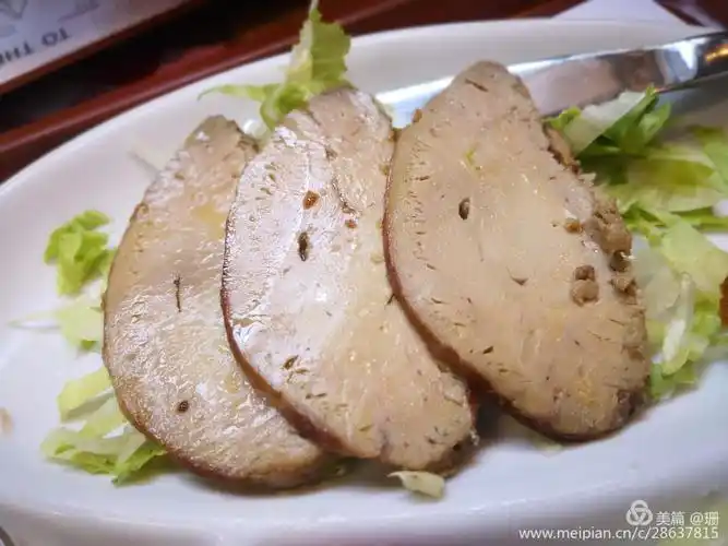 布达佩斯中央大市场的午餐——鹅肝.