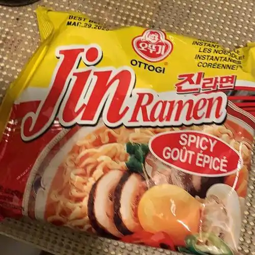 jin拉面韩国拉面亚米泡面