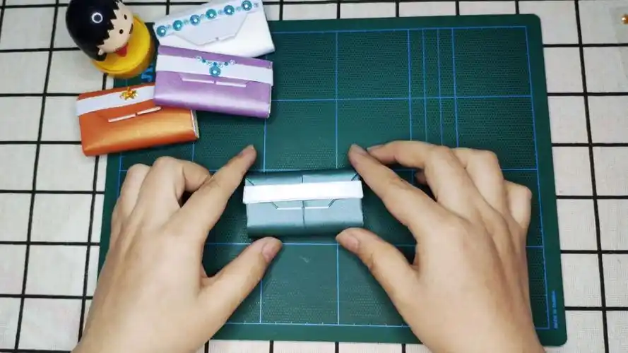 手工钱包怎么做(儿童小钱包怎么折)