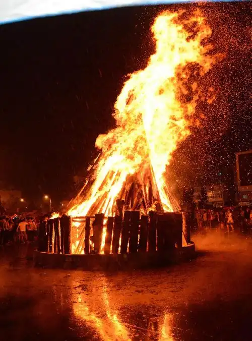 p>火把节是 a target="_blank" href="/item/彝族/130821" data