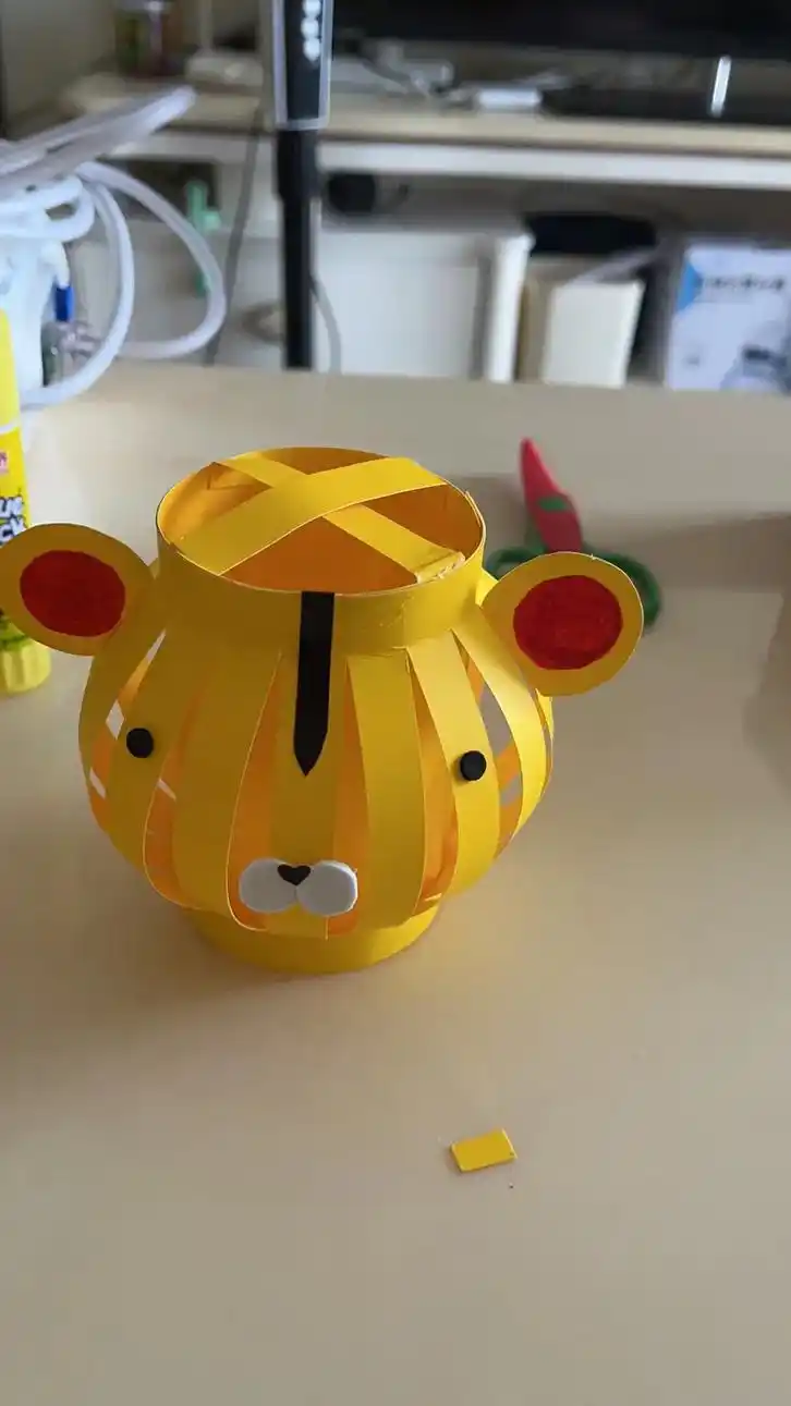 中秋节手工灯笼 #成果展示 #做手工我是认真的 - 抖音