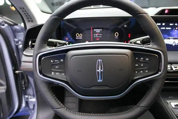 林肯z丨没买车的再等等全系20t27英寸大屏内饰比c级还豪华