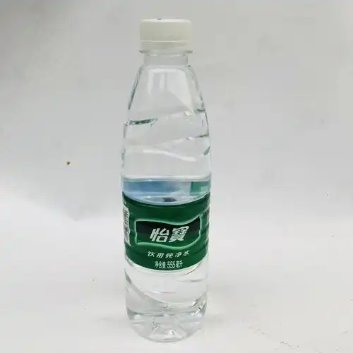 华润怡宝瓶装纯净水 整箱批发555ml*24支/箱 健康矿泉水