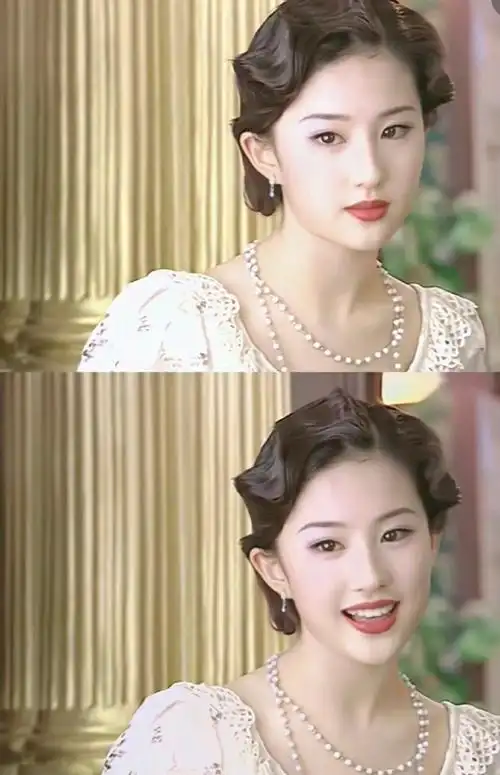 那个时期的刘亦菲,兼具少女的青涩和女性的娇媚,太有灵气了,亭亭玉立