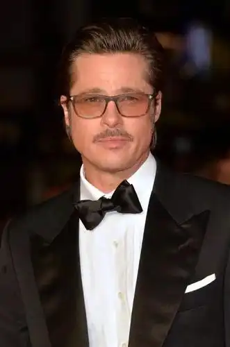 british beard这款胡型为传统英式打扮增添绅士风味,虽然这种英式胡在