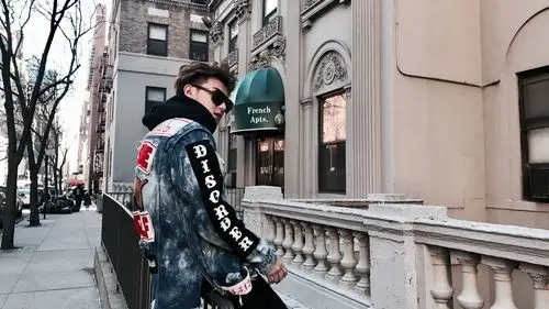 电脑壁纸 明星 大陆明星 黄子韬时尚帅气写真