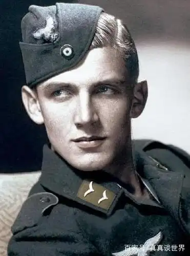 二战德军军装这么帅原来有秘诀是为何