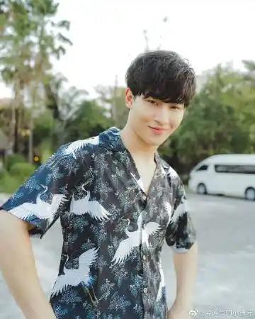 ohmfluke超话姆哥,生日快乐啊!