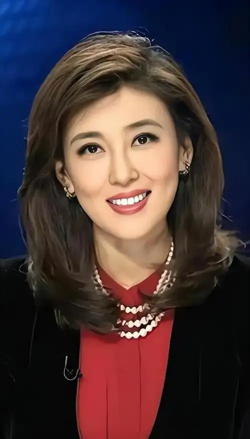回顾这几位出身东北的央视女主持有人遭质疑有人年近40仍未婚