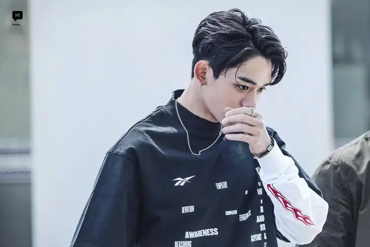 黄旭熙 - 堆糖,美图壁纸兴趣社区