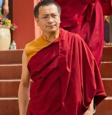 【图】揭秘阿雅老公仁波切资料 王菲梁朝伟都是其信徒