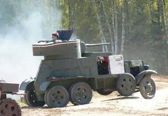苏联ba系列6轮重型装甲车(gaz ba,嘎斯ba系列装甲车).