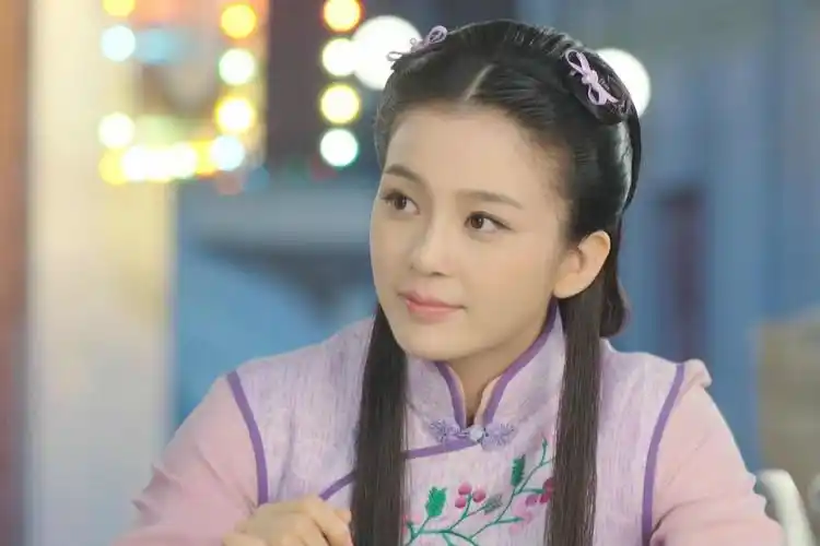 《忍冬艳蔷薇》赵樱子诠释医者仁心获赞人间仙女