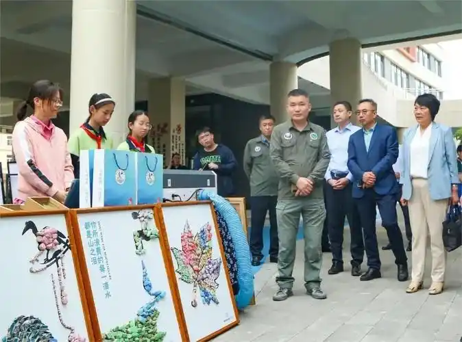 保护科普宣讲和"净滩行动" " 鱼我同行"水生动物投放等志愿服务活动