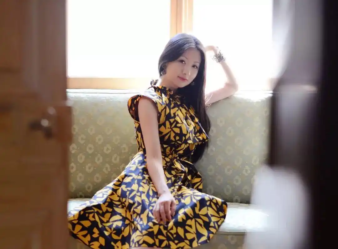 福布斯中国特别专访音乐作词人尹约,走近代表华语音乐市场新