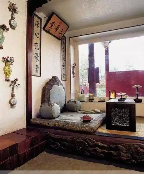 乾隆书房只8平米!紫檀家具三件,尽藏稀世奇珍!