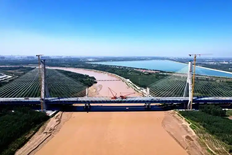 济南起步区天堑变通途桥见黄河新城美好未来