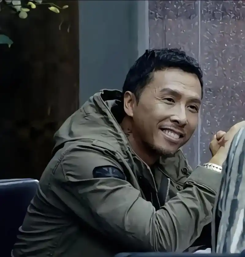 特殊身份#甄子丹#大声发#"兄弟,这有人做了"#我是不是人 - 抖音