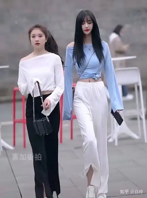 53分钟不雅视频被疯传某音网红兰兰鹿鹿涨粉上百万