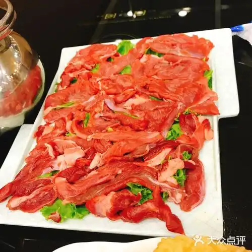 青岛小羔羊火锅(郑庄店)手切鲜羊肉图片