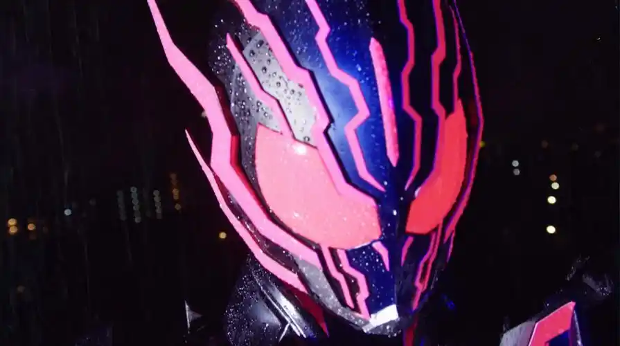 假面骑士01:boss伊甸变身赏析,亚兹秒变黑化新娘,血红视感霸气