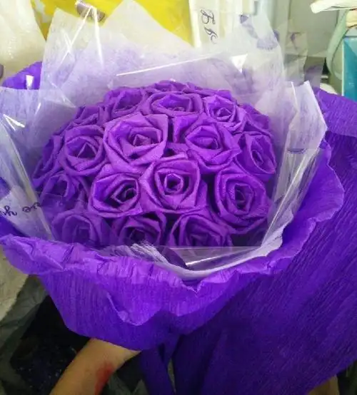 紫色玫瑰花代表什么?看过它的花语和寓意,你就会明白了