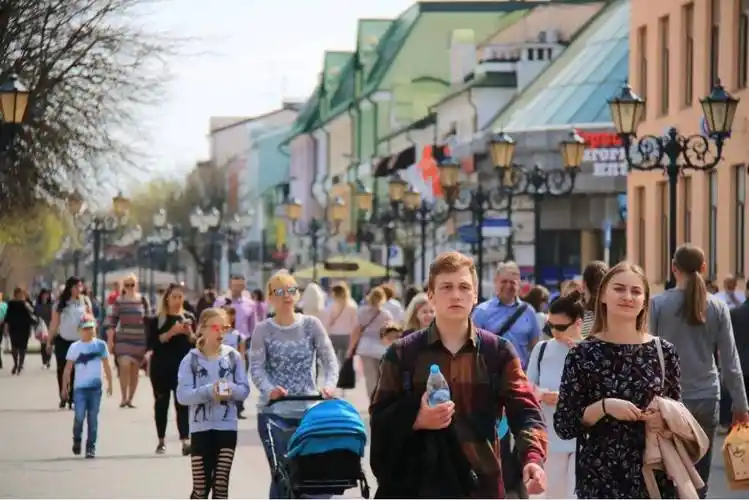 原创白俄罗斯共和国有多少人口呢
