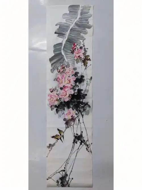 竖幅国画写意画花鸟,四尺对开画芯138x35cm,材质宣纸,未题词未落款,未