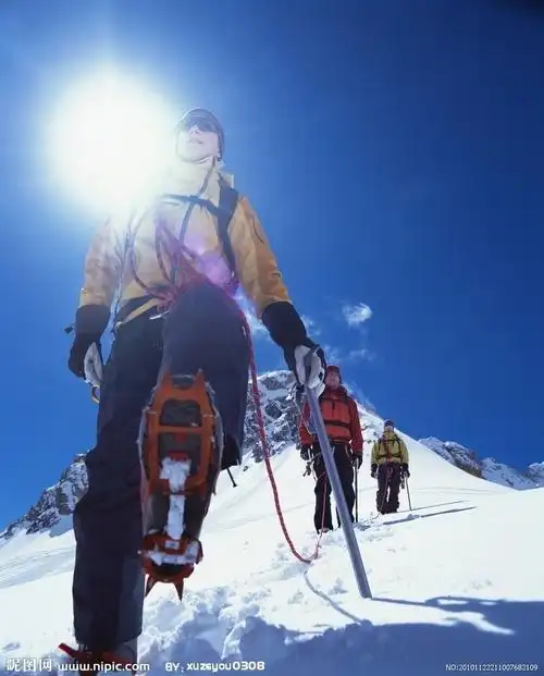 登山运动员摄影图__日常生活_人物图库_摄影图库_昵图网nipic.com