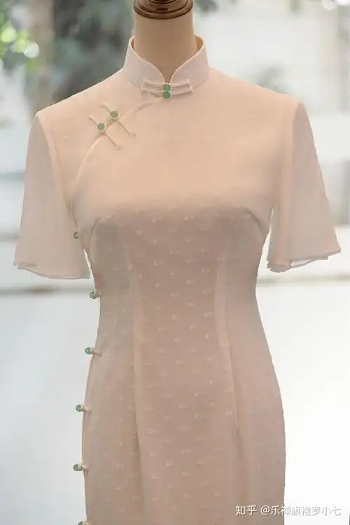 人气担当白月光旗袍从来不会让人失望