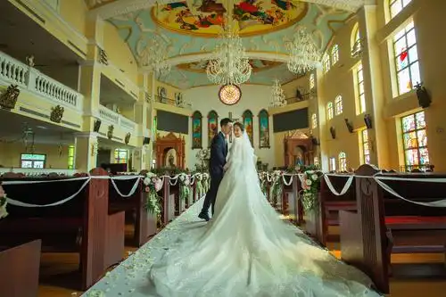 教堂婚礼】能想到最浪漫的事,是和你一起慢慢变老