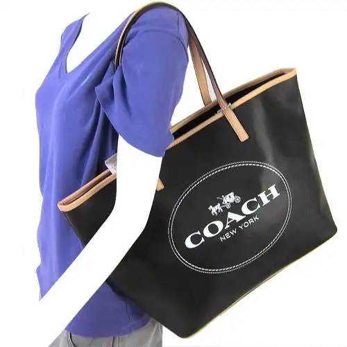 coach 马车logo 防刮皮革托特包(黑)