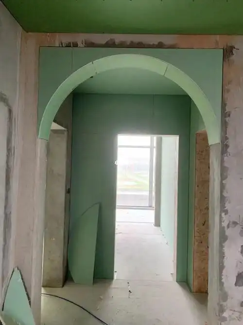 木工师傅给做的完美半圆拱门