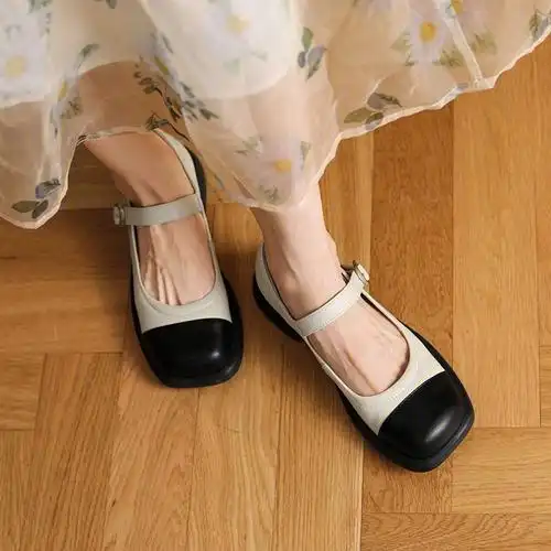 日系学院风小香风拼色玛丽珍单鞋