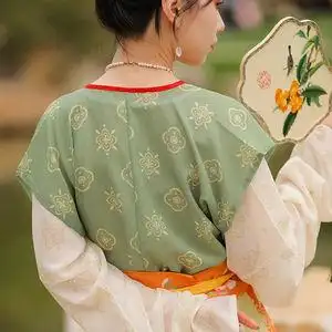 俏佳人原创【初夏】唐制汉服女半臂圆领衫破群改良日常汉服夏