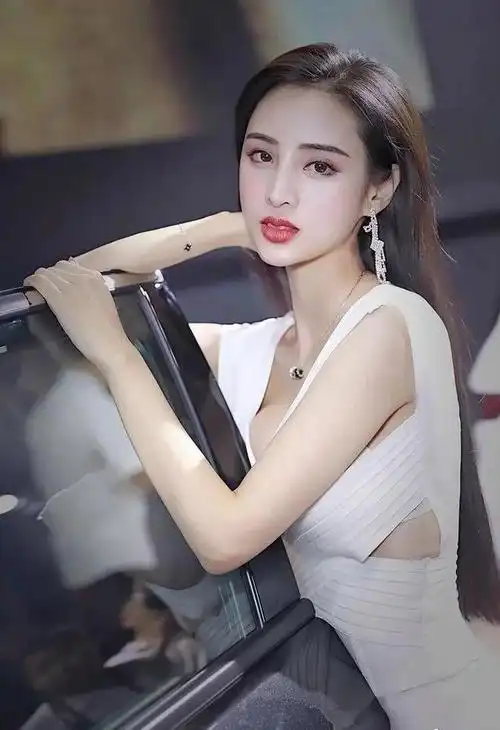 精美图集|美艳模特吴春怡|吴春怡|模特_手机网易网