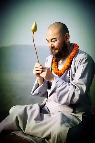 东华禅寺方丈万行大和尚一位用生命去践行佛法,用生