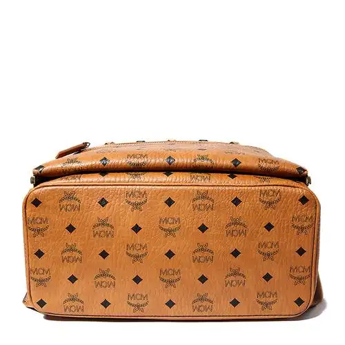 mcmmcm棕色铆钉双肩包