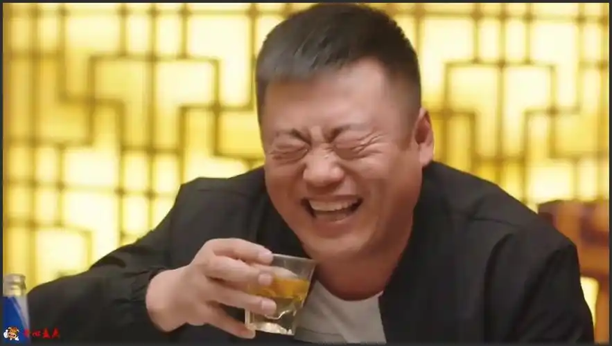 十大喝酒爆笑场面,赵本山:你能喝多少,贾冰:你倒多少我喝多少