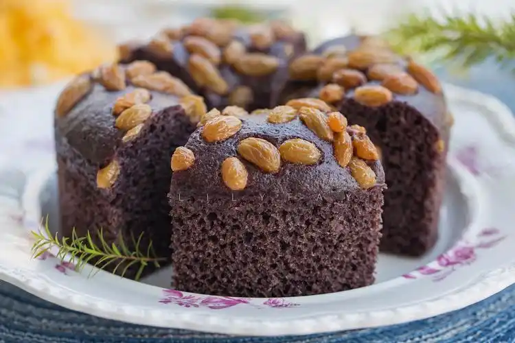 黑米牛奶提子干发糕(6寸中空)的做法_美食记