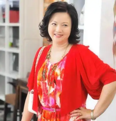 周笑莉,1969年出生于上海,影视演员,中国电影艺术家协会会员,上海电视