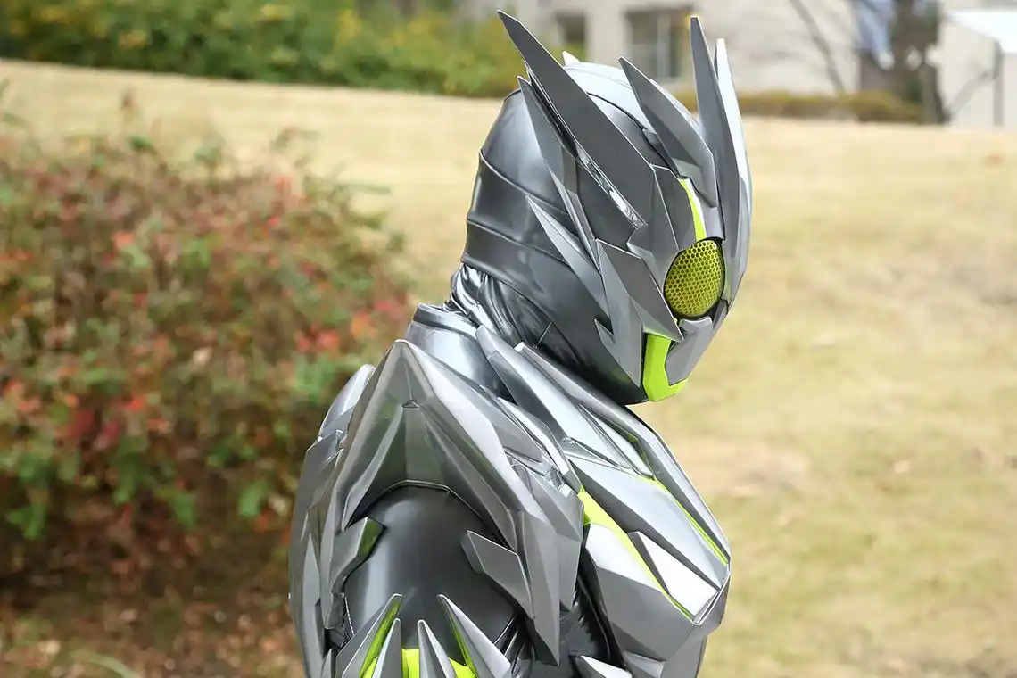 假面骑士零一:金属原子簇蝗虫即将登场,千骑吃瘪预定