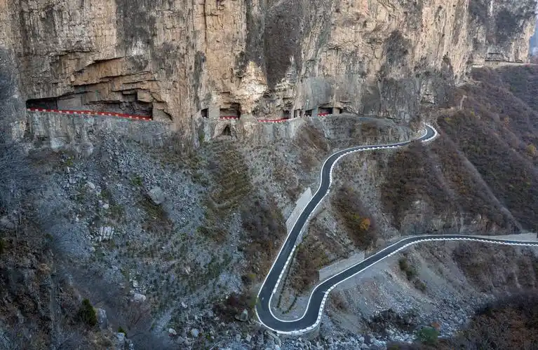 锡崖沟挂壁公路 - 山西远山 - 图虫