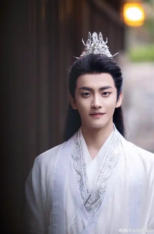 陈鑫海少年书生白衣杀##陈鑫海古装白衣贵公子即视感