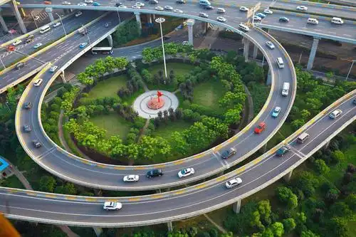 4.城市立交桥,一种现代化桥梁工程.