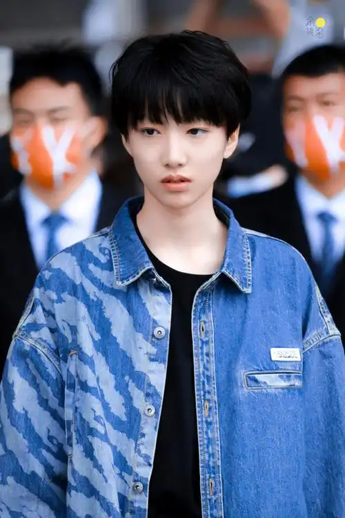 姚昱辰[超话]##姚昱辰 初升晓雾