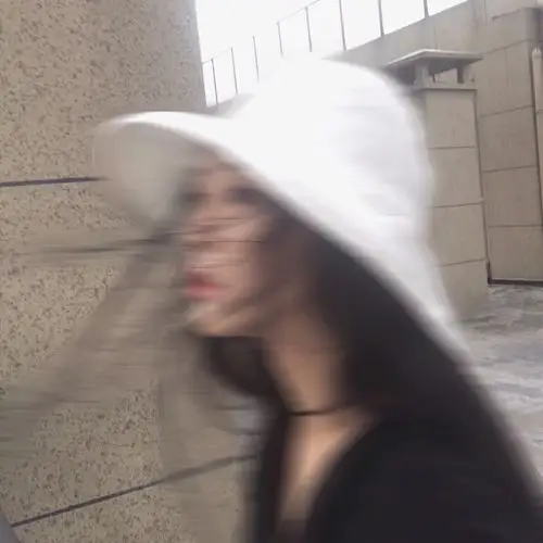 模糊头像,模糊女头,更多关注微博:美女头像集