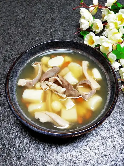 猪肚山药莲子汤