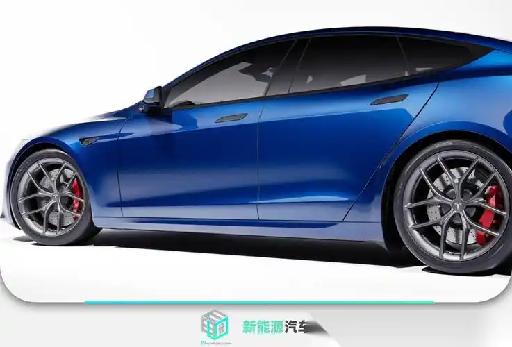 日前,特斯拉model s plaid碳陶瓷刹车套件在中国市场正式上线,售价为1